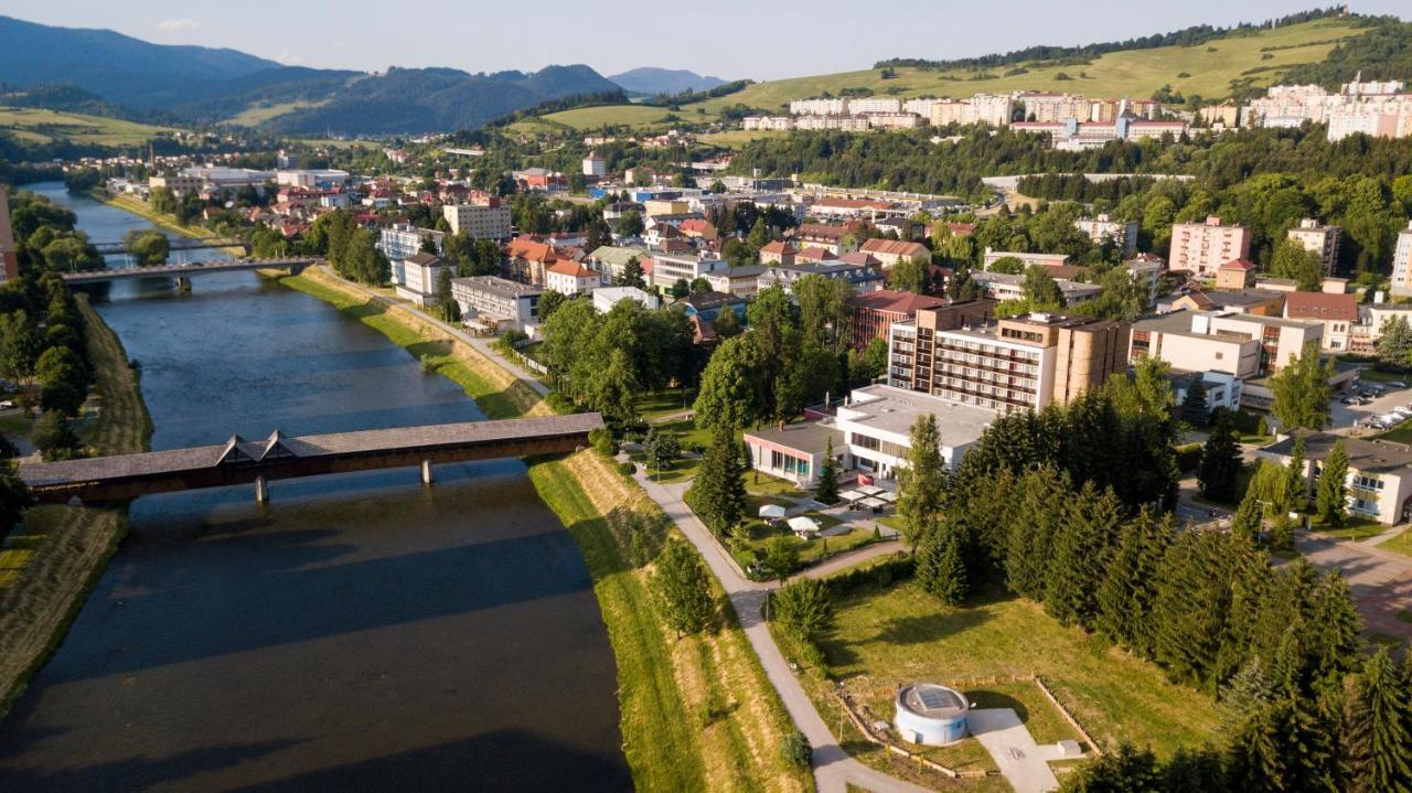 Hotel Park Dolny Kubin Exteriér fotografie