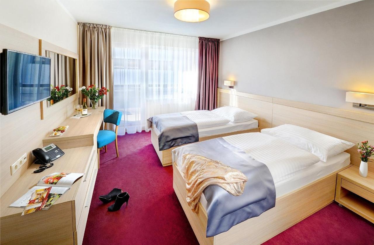 Hotel Park Dolny Kubin Exteriér fotografie
