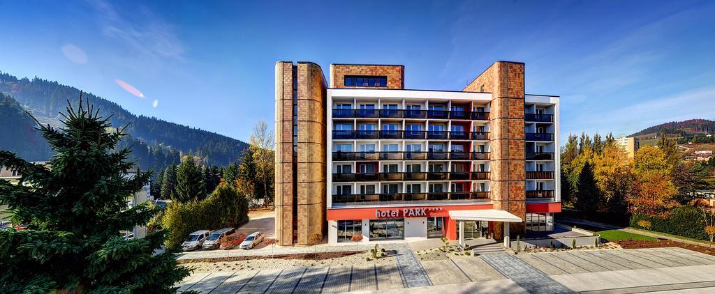 Hotel Park Dolny Kubin Exteriér fotografie